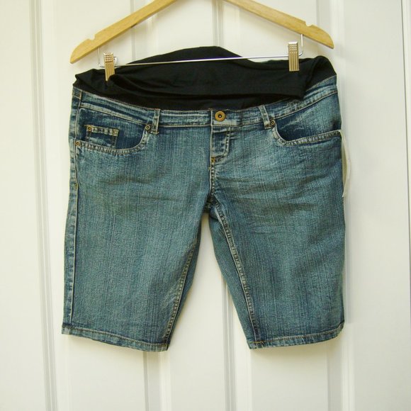New Oh Mamma Maternity Shorts - Picture 1 of 4